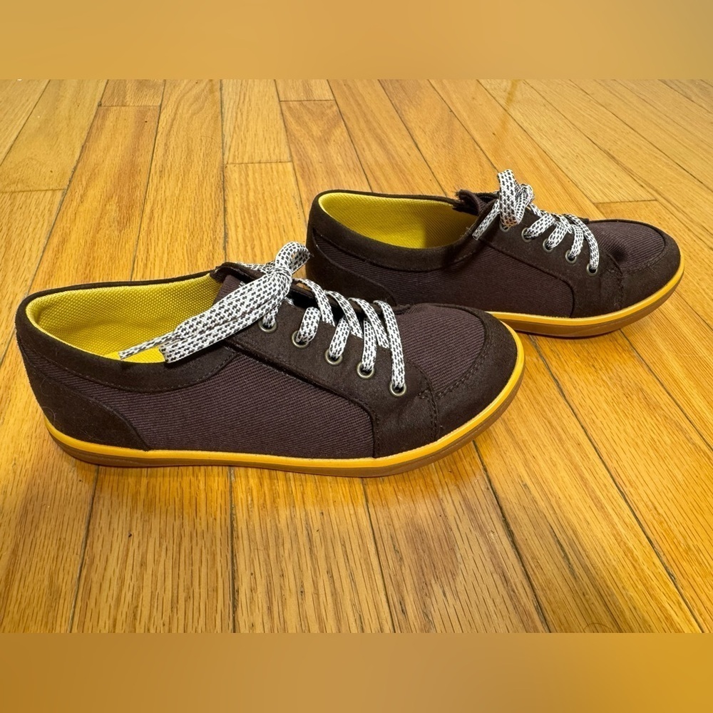 Livie & Luca Kids Boys Reeve Mocha Slip On / Lace Up Sneakers Size 1 - Picture 6 of 7